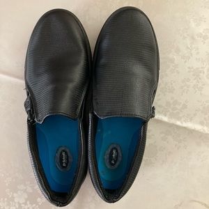 🔥 Dr. Scholl’s Nonslip leather shoes